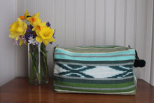 Load image into Gallery viewer, Jade