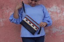 Load image into Gallery viewer, Camila Clutch