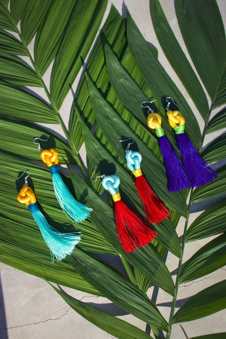 Guacamaya Knot Earrings